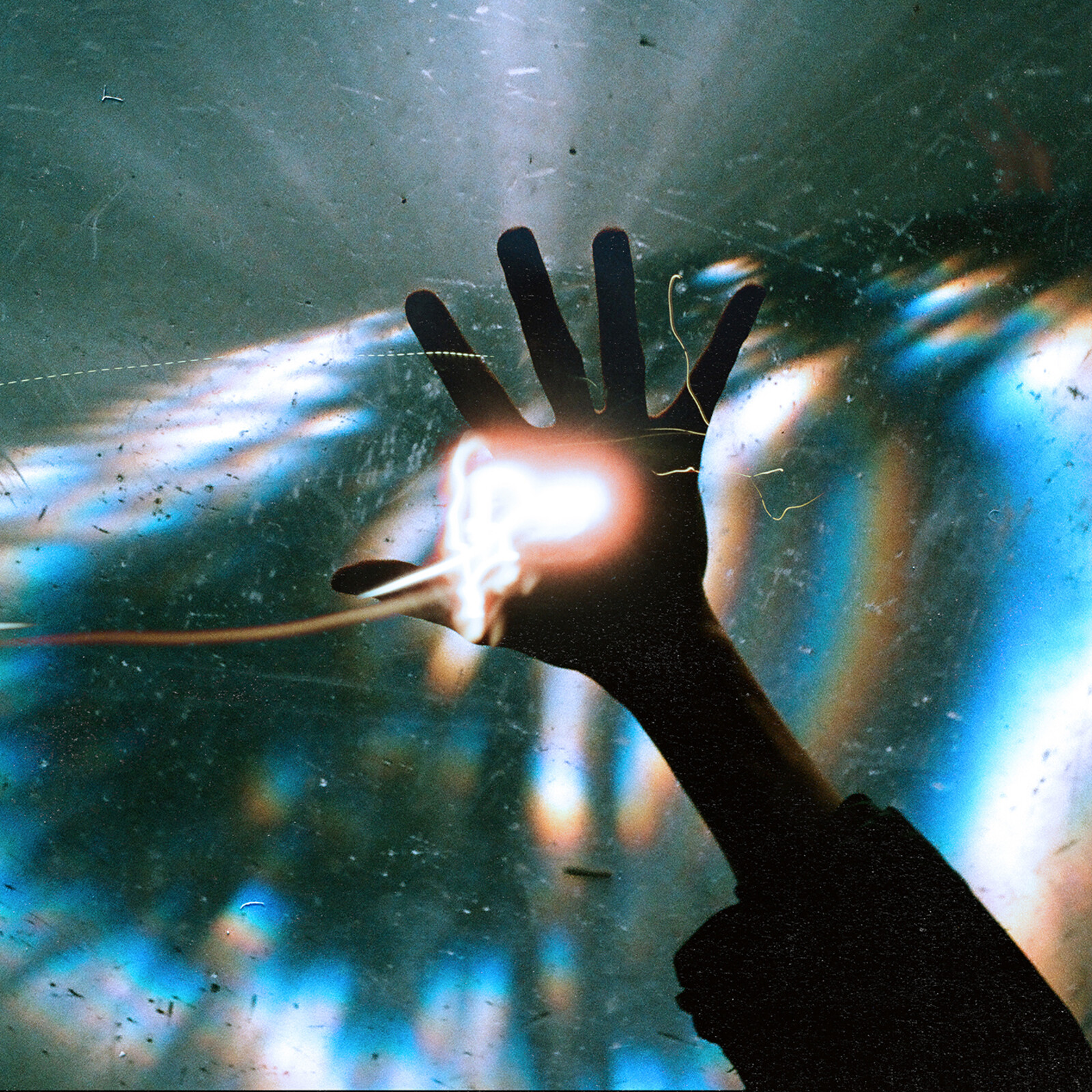 The Sky, The Earth And All Between [VINYL]